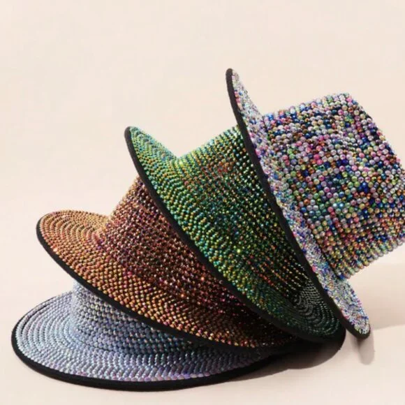 ZARA NWOT Rhinestone Flat Brim Green HAt - Picture 2 of 4